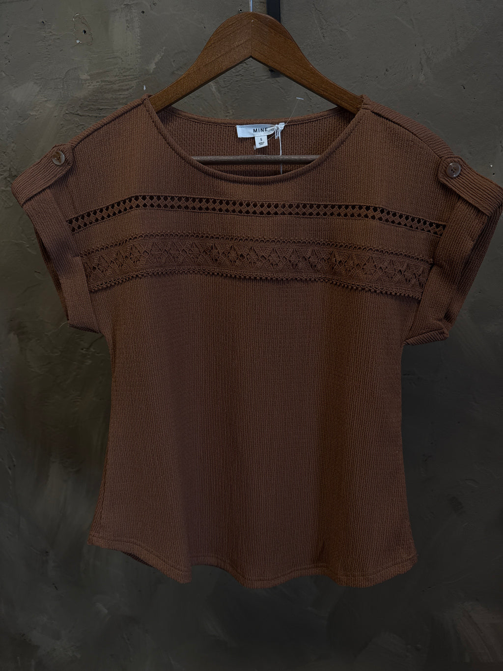 MINE BOHO CAP-SLEEVE TOP RUST