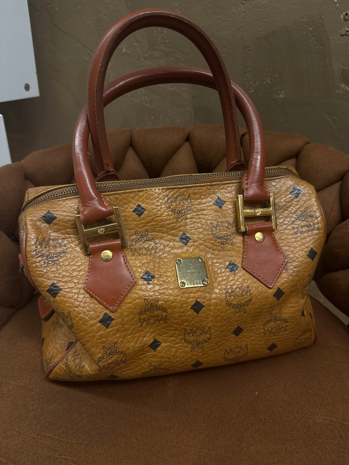 MCM VISETOS BOSTON BAG