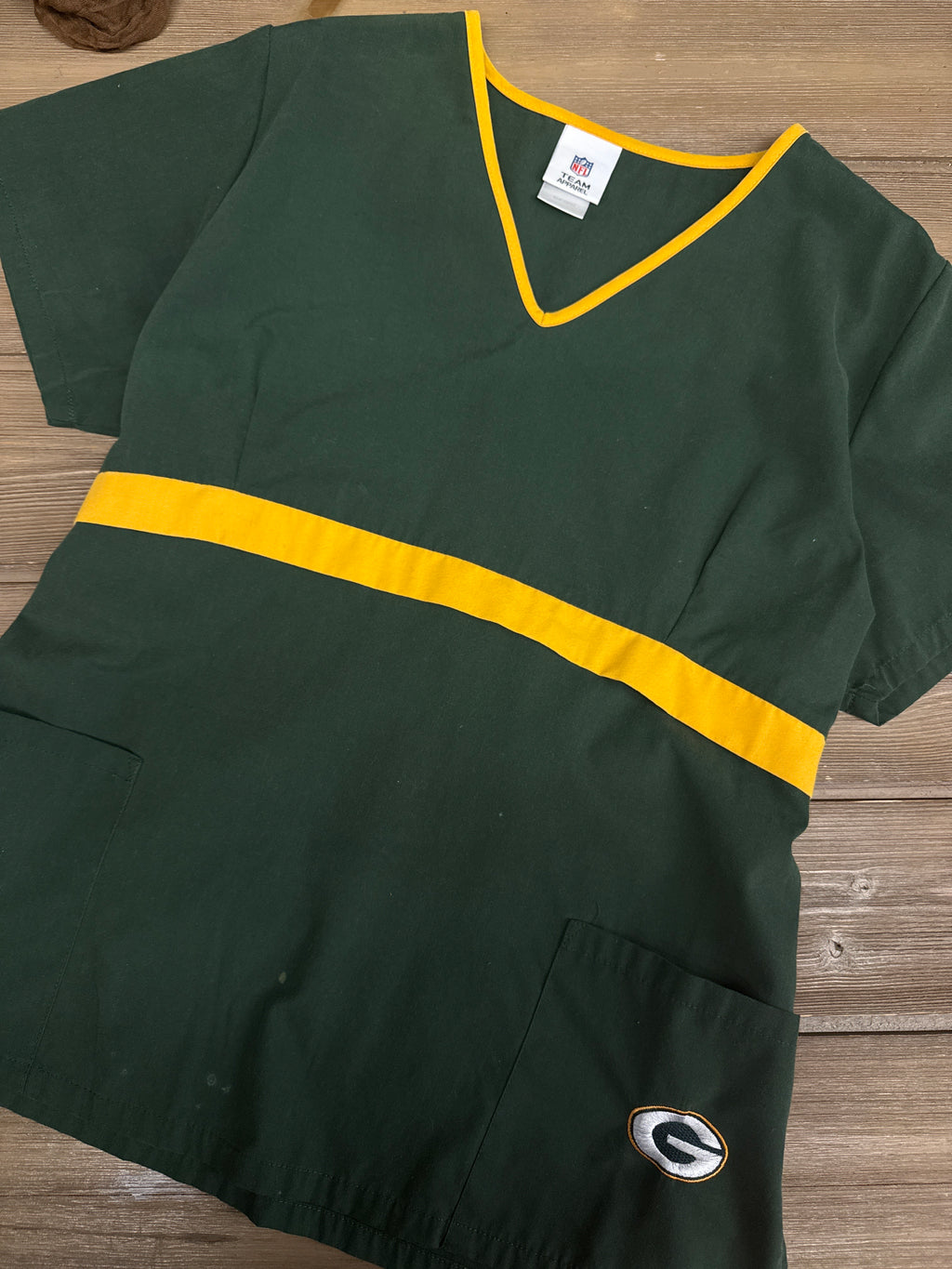 PACKERS SCRUBS