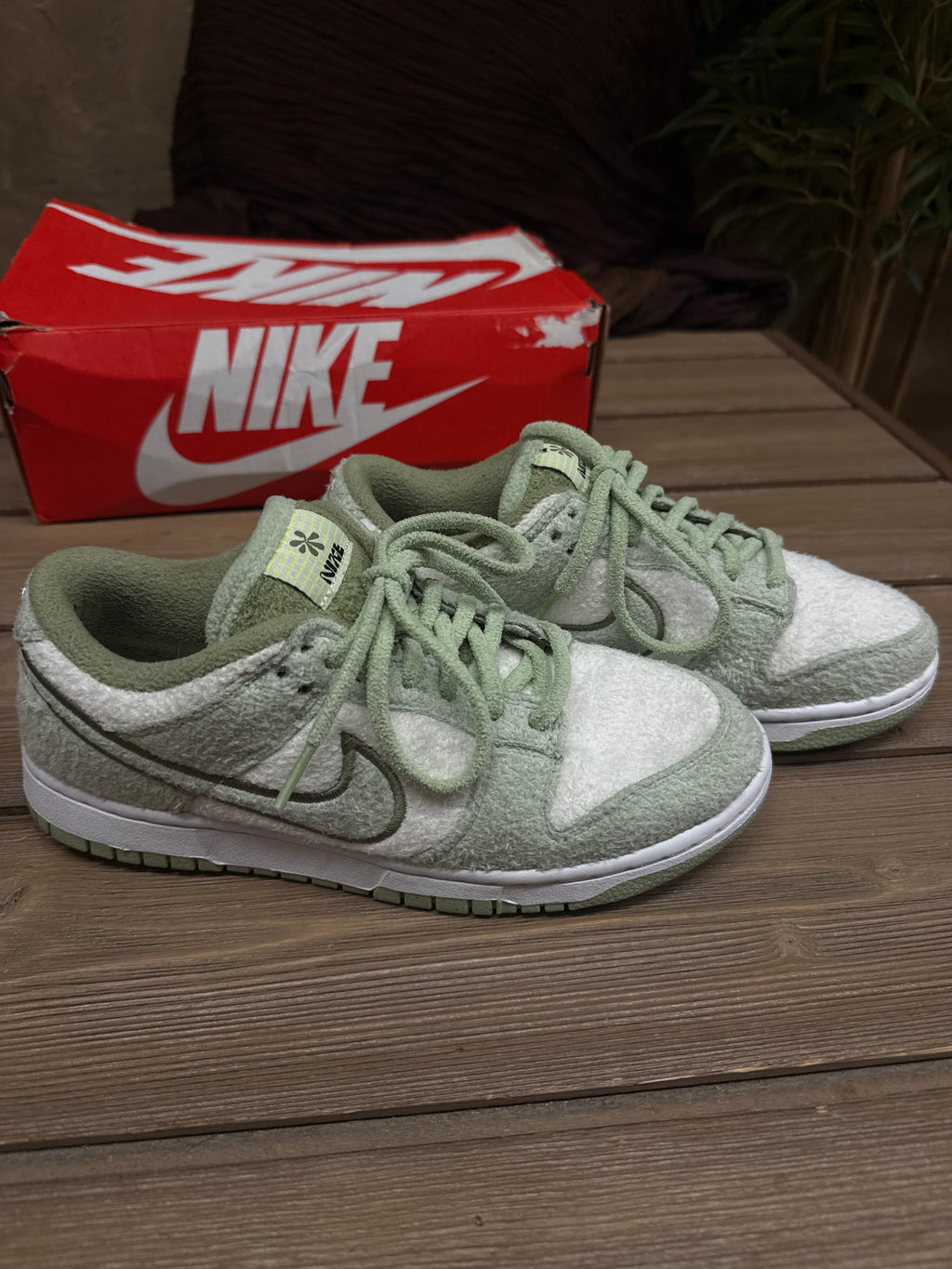 PRE-LOVED NIKE FLEECE DUNK LOWS
