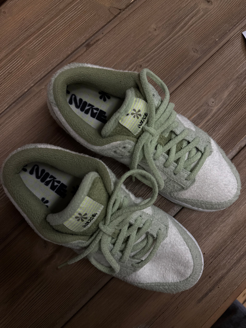 PRE-LOVED NIKE FLEECE DUNK LOWS