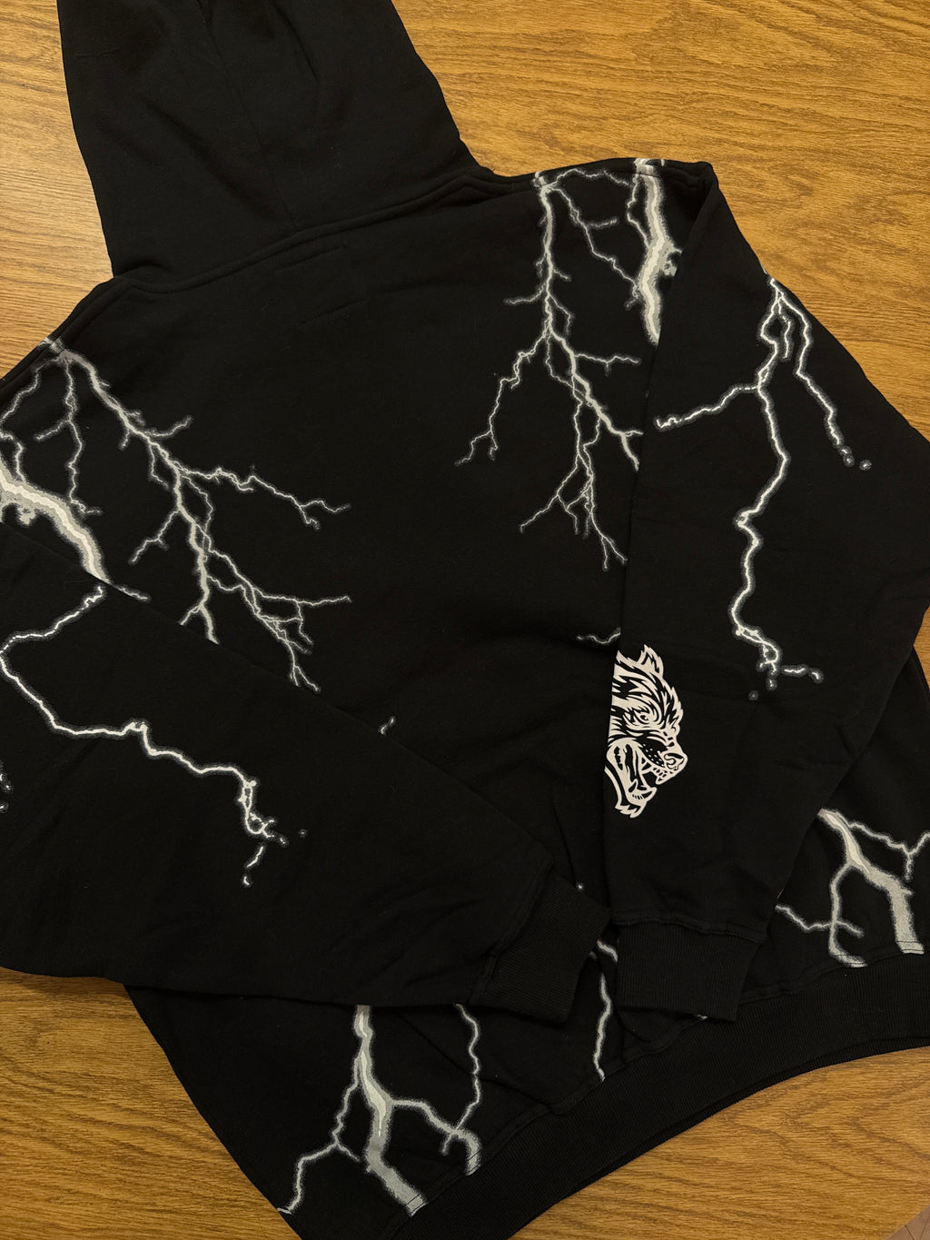 DARC SPORT WOLVES CLUB HOODIE