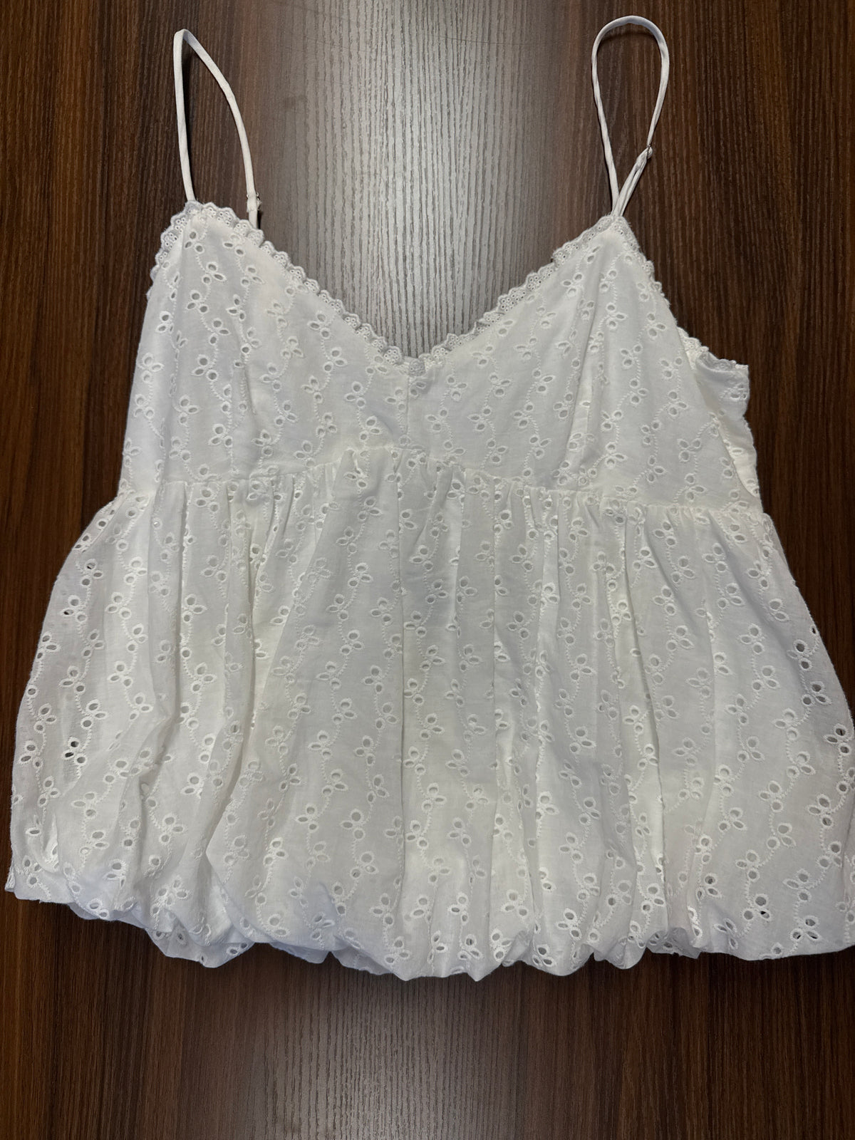 ALL IN FAVOR BUBBLE EYELET TANK