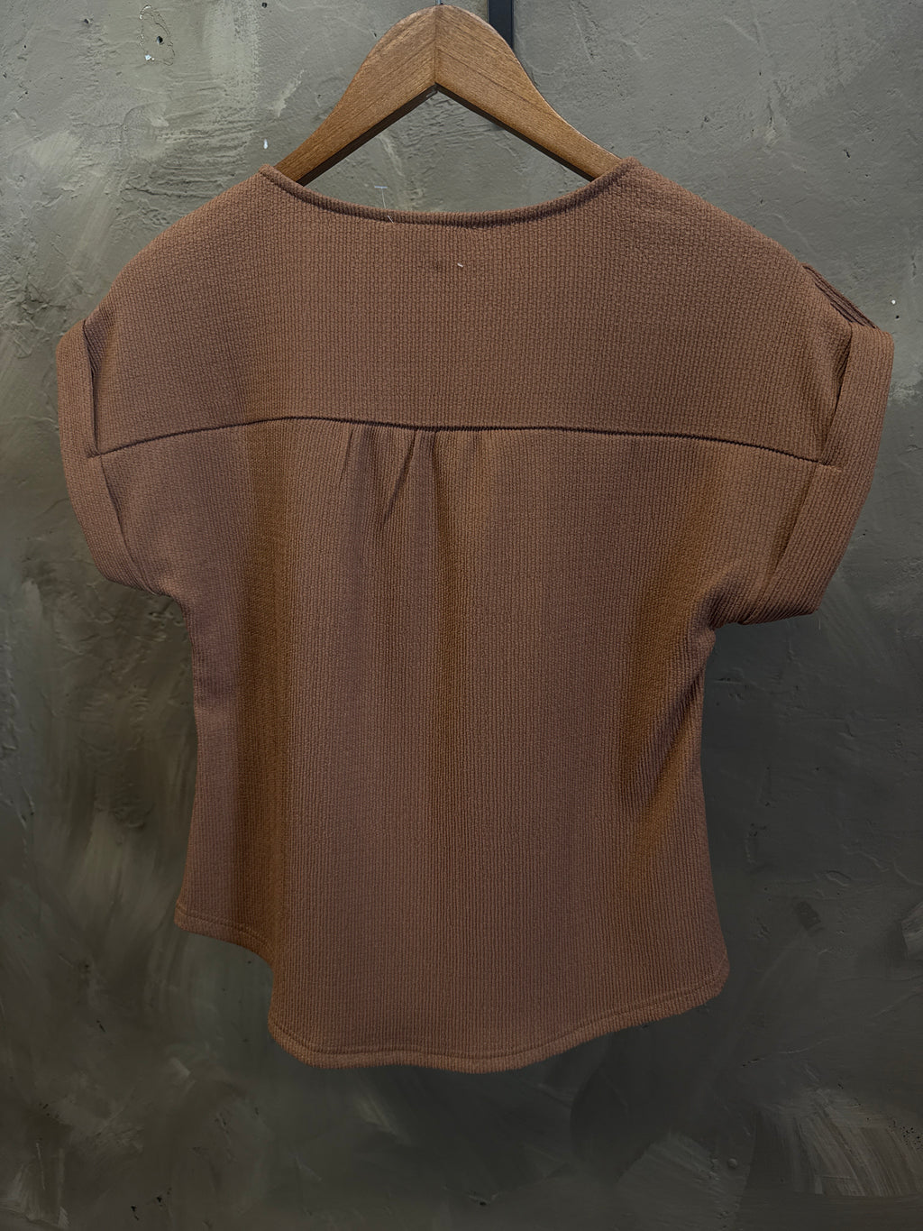 MINE BOHO CAP-SLEEVE TOP RUST