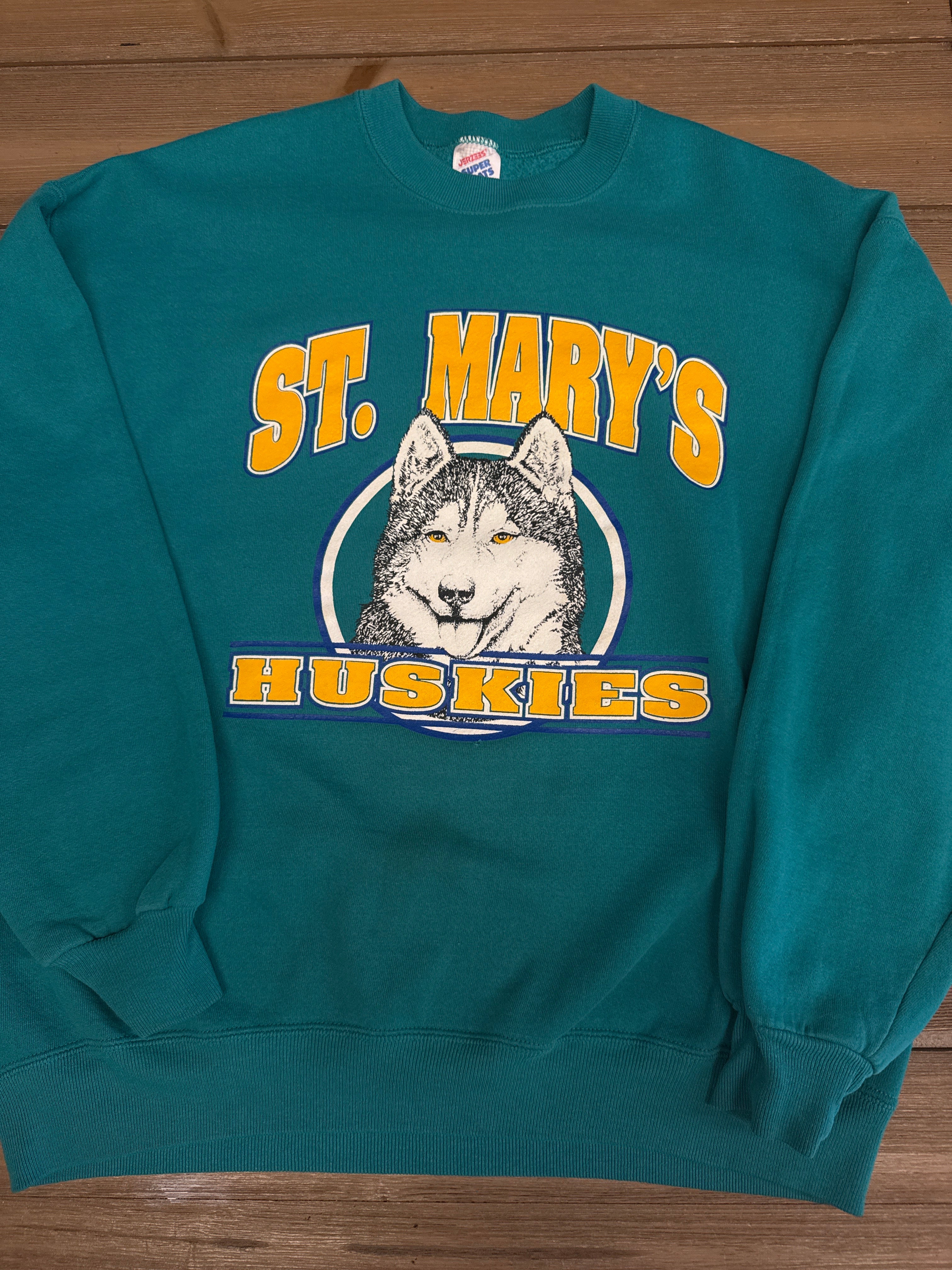 ST. MARY’S HUSKIES CREWNECK