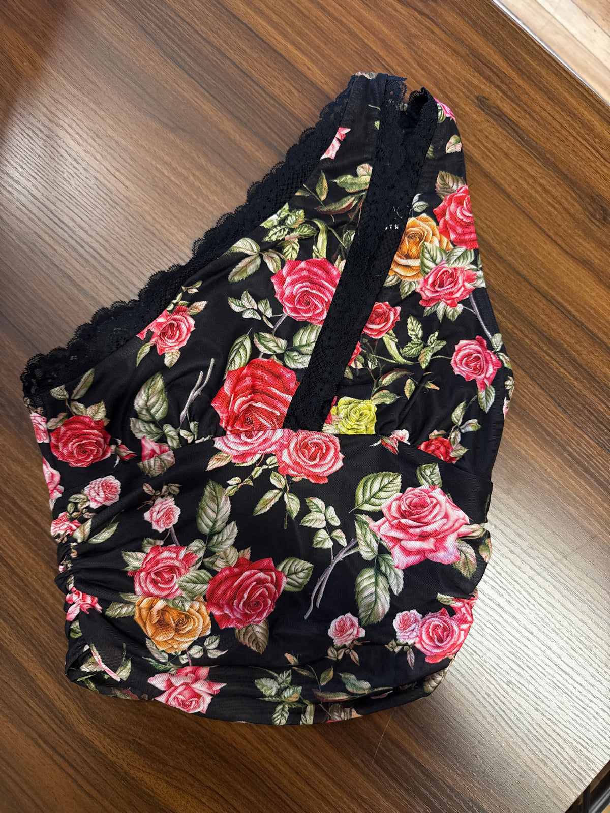 AFRM FLORAL ONE-SHOULDER TOP