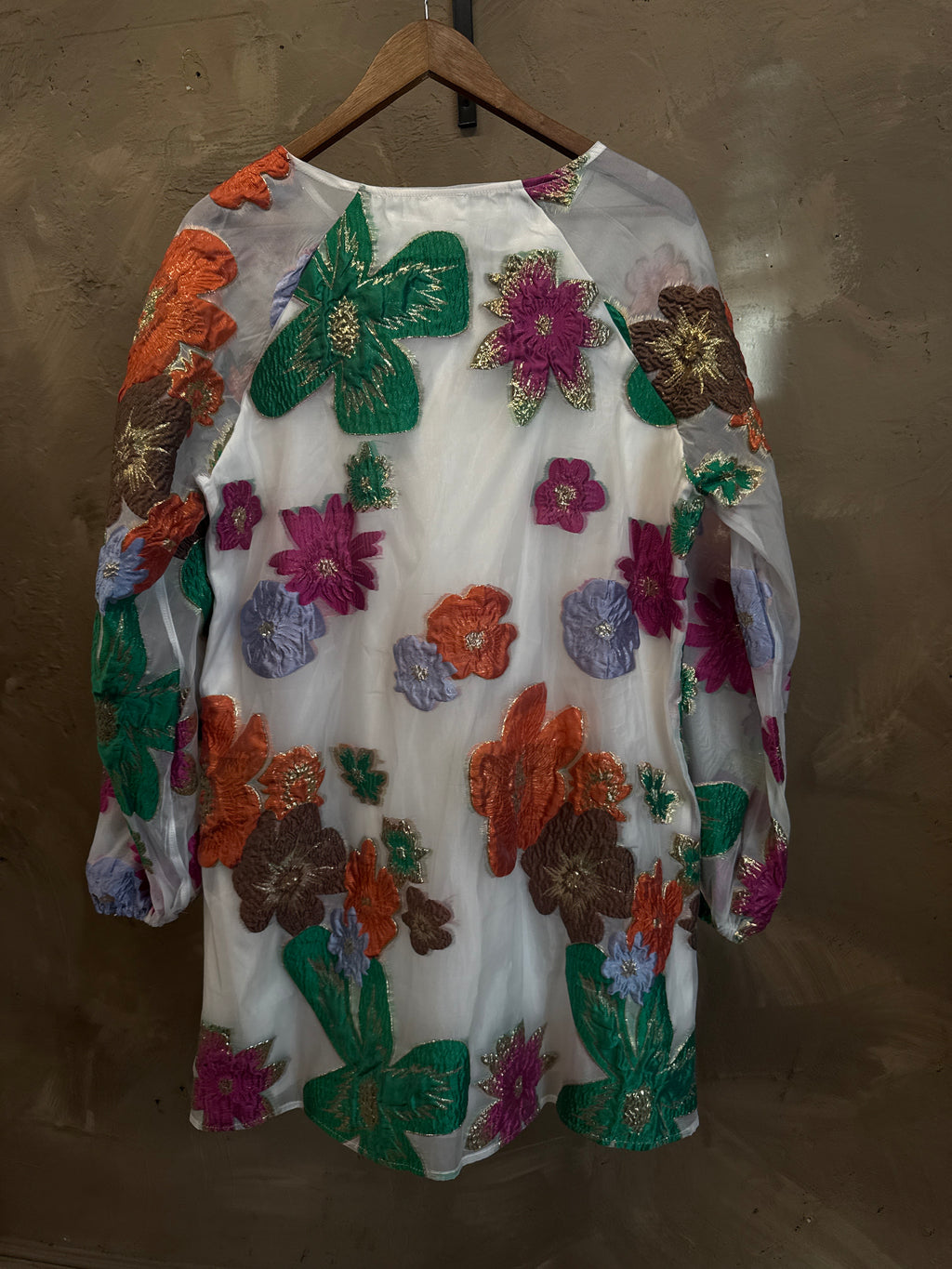 EN CRÈME FRUIT PUNCH PARTY DRESS