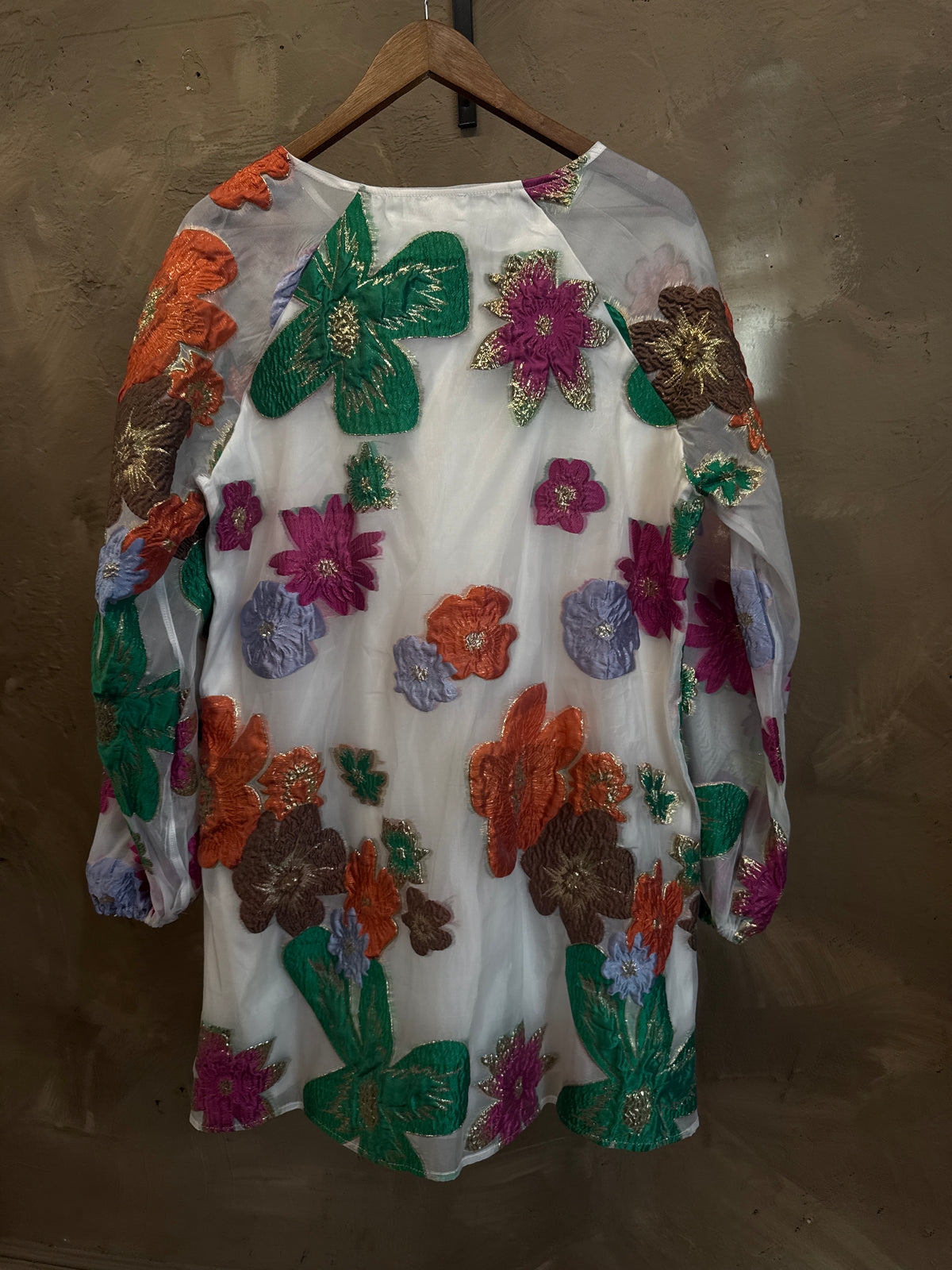 EN CRÈME FRUIT PUNCH PARTY DRESS