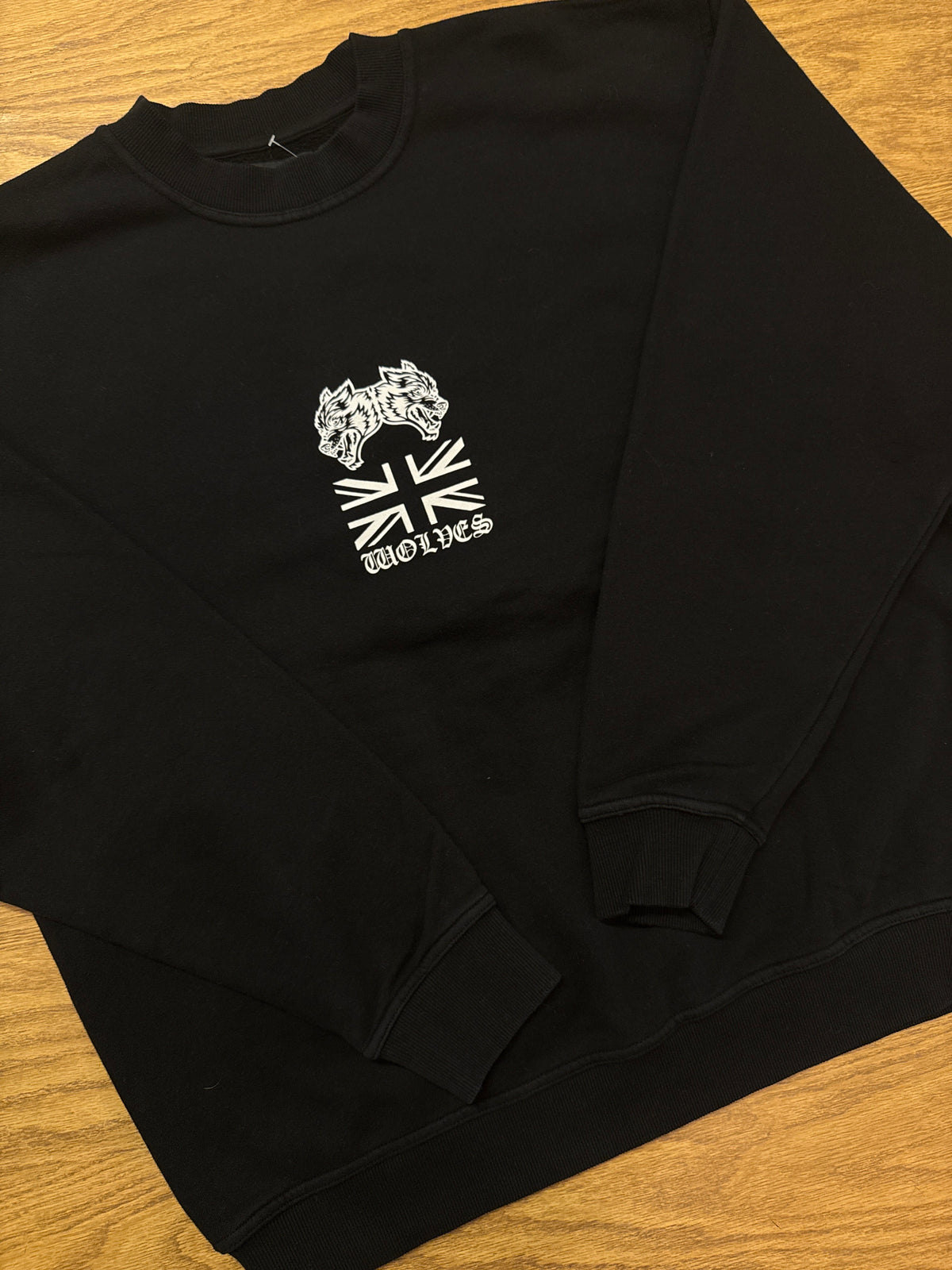 DARC SPORT UK LONDON WOLVES FOREVER CREWNECK