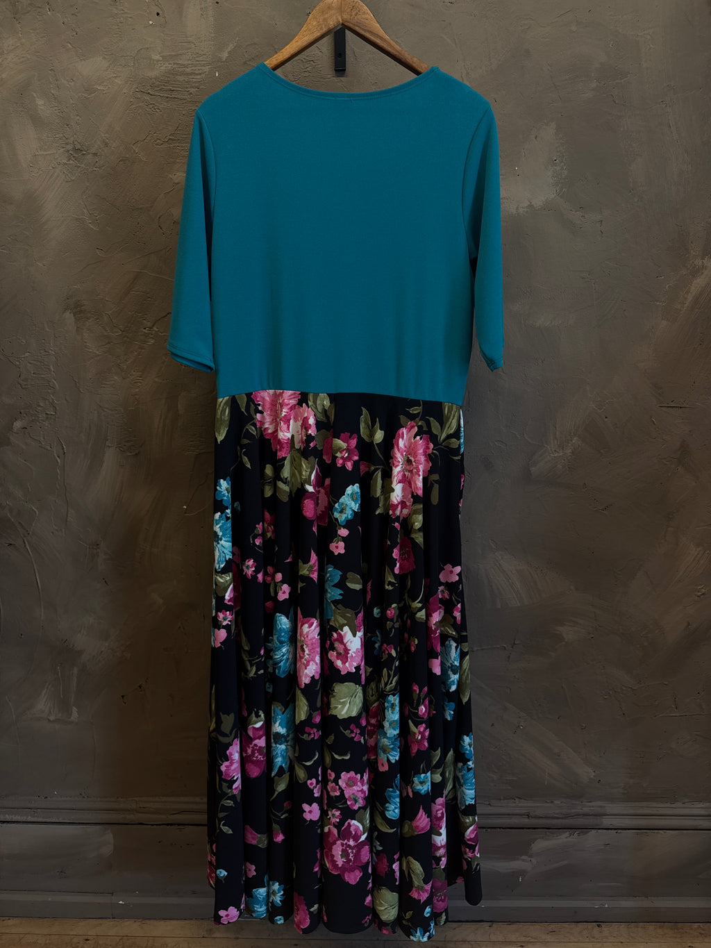 BOLERO AND DRESS ONE-PIECE