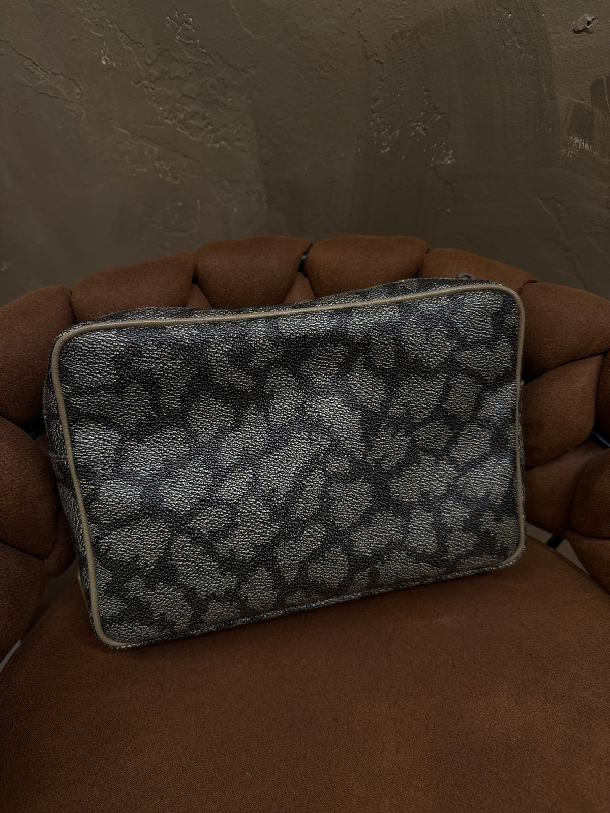 YSL TRAVEL DUFFEL AND POUCH SET