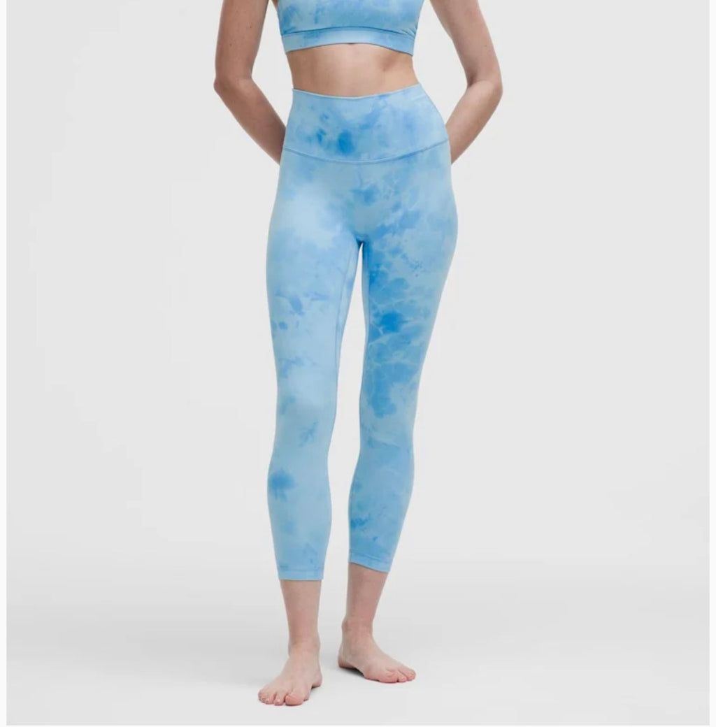 Lululemon NWT Align No Line HR Pant 15” in Smoothie Wash Blueberry Multi